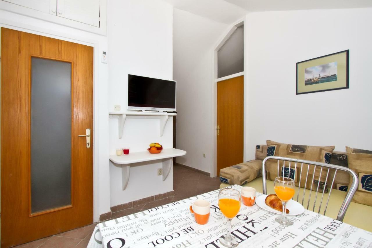 Apartment Center Marija Vodice Eksteriør bilde